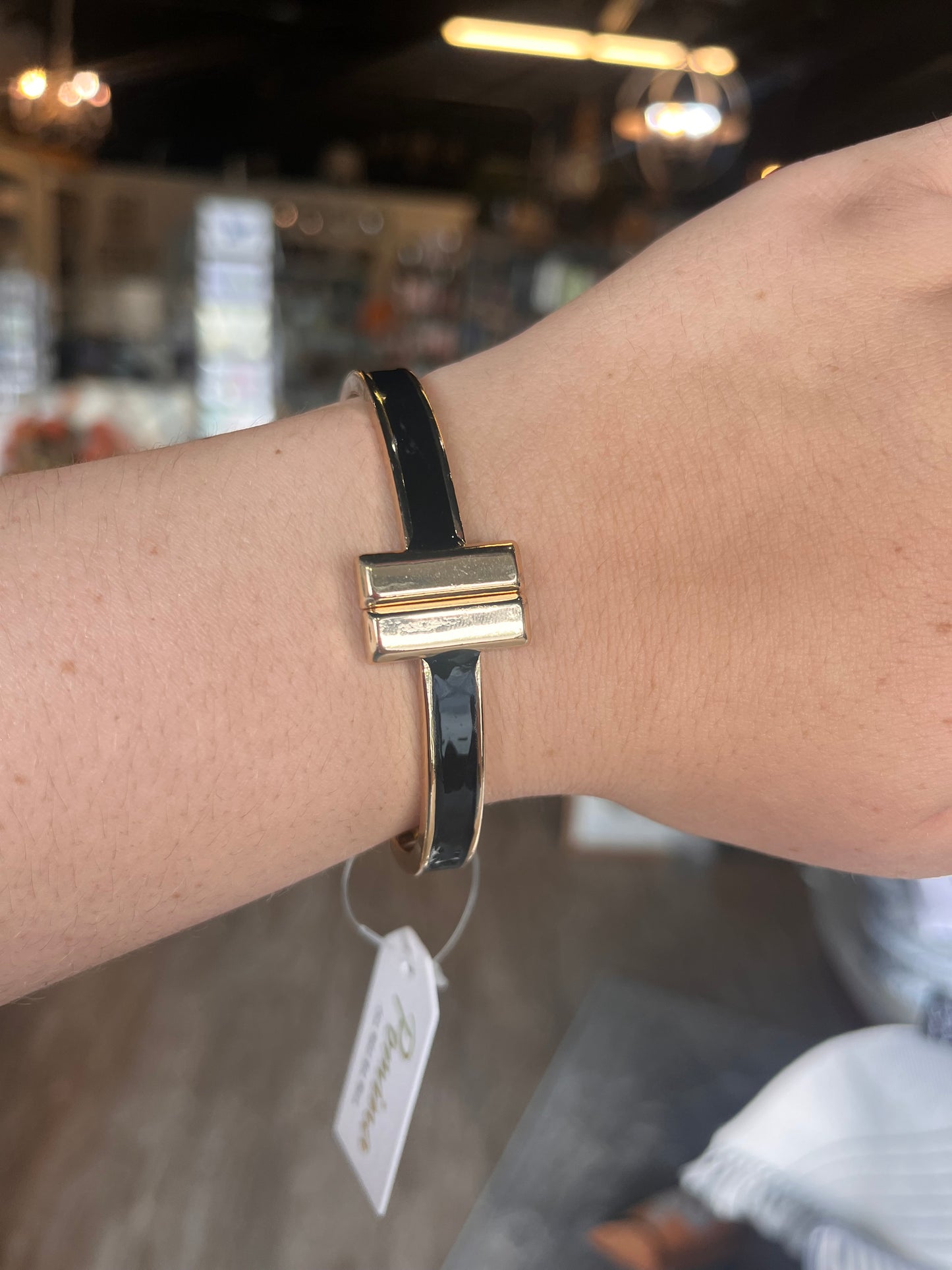 Black and Gold clasp bracelet