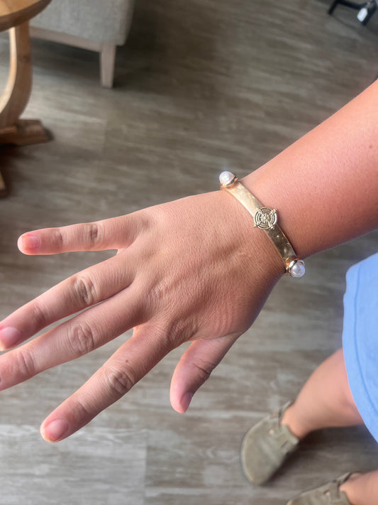 Pearl + Compass bracelet